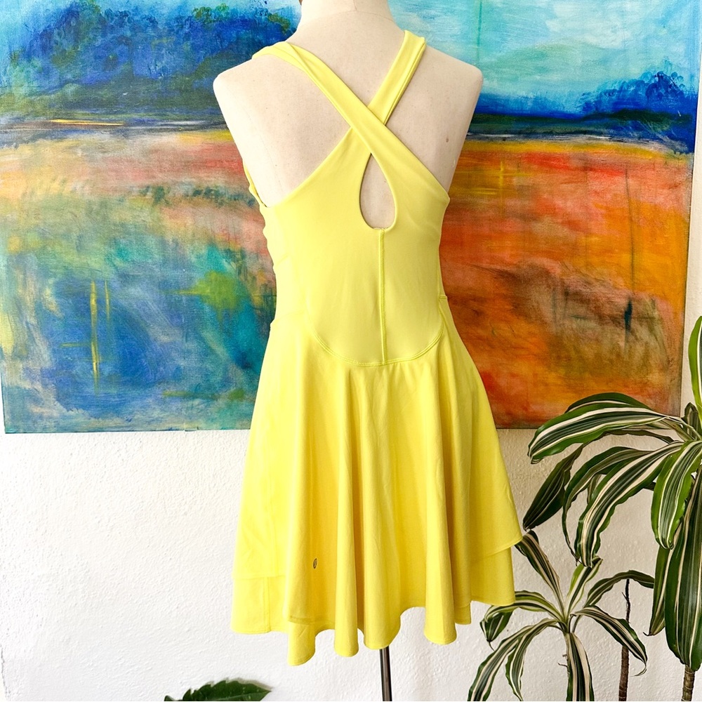 Lululemon Womens Court Crush Athletic Dress in Electric Lemon, sz 8 - Picture 8 of 12